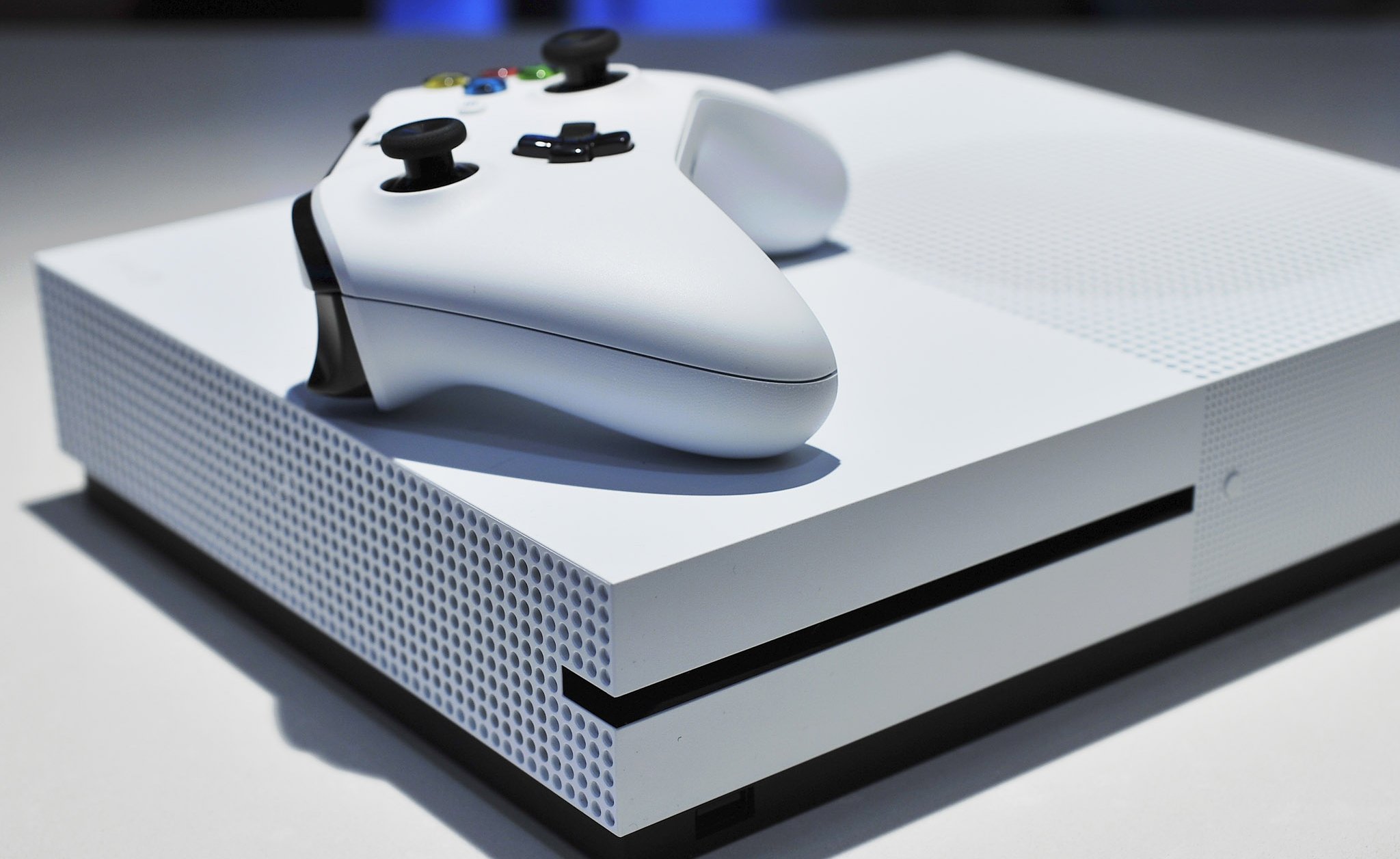 Xbox One S Review