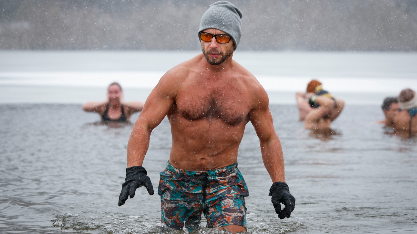 Pros and cons of cold-water swimming