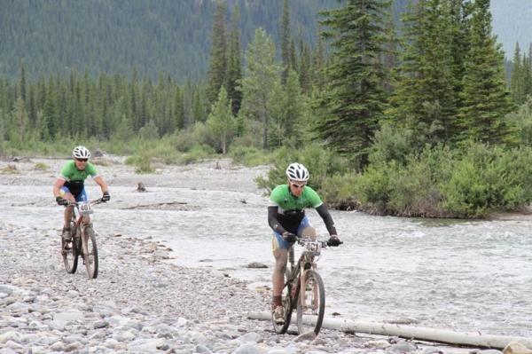CzechMaster Martin Horak (f) leads teammate Milan Spolc along the Elbow River.