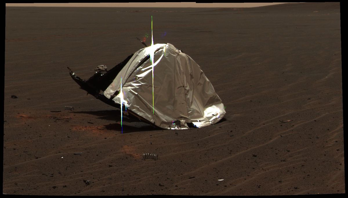 Mars is littered with 15,694 pounds of human trash from 50 years of robotic expl..