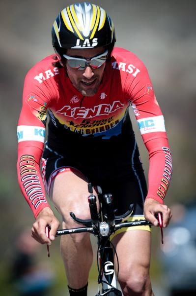 Roman Kilun (Kenda/5 Hour Energy) nearing the top.
