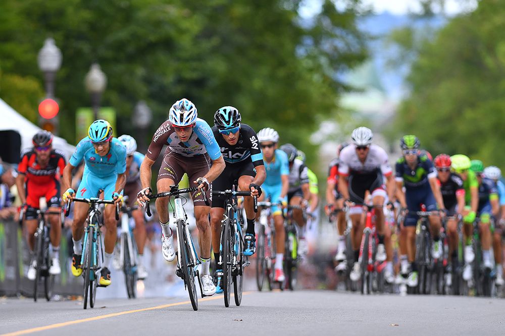 The peloton in action in Quebec