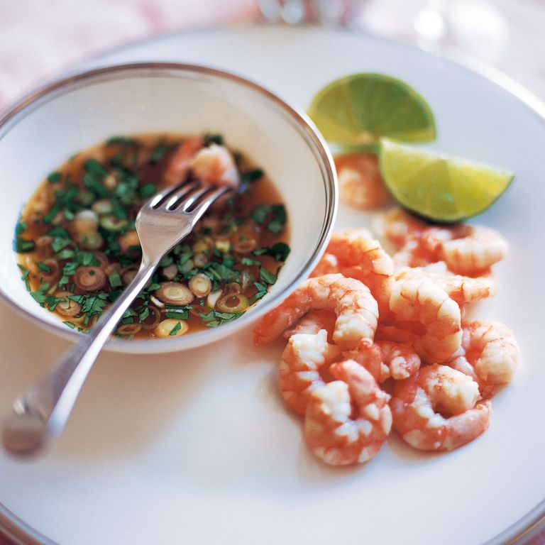 King Prawns With Thai Dipping Sauce Lunch Recipes Woman Home