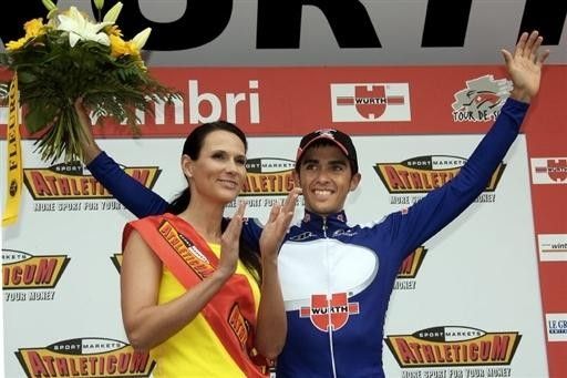 Alberto Contador (Wurth) gets a podium cheer