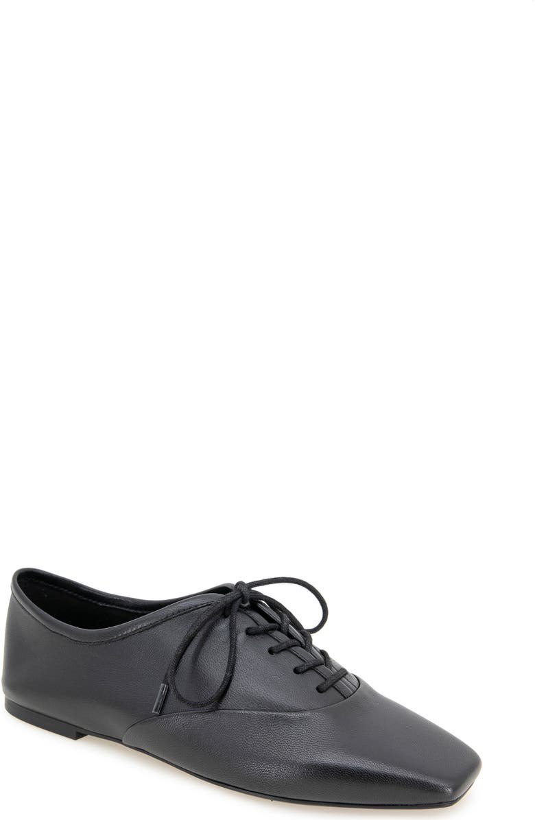 Justice Square Toe Oxford