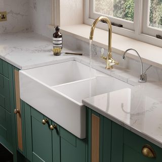 marble kitchen worktop with belfast sink