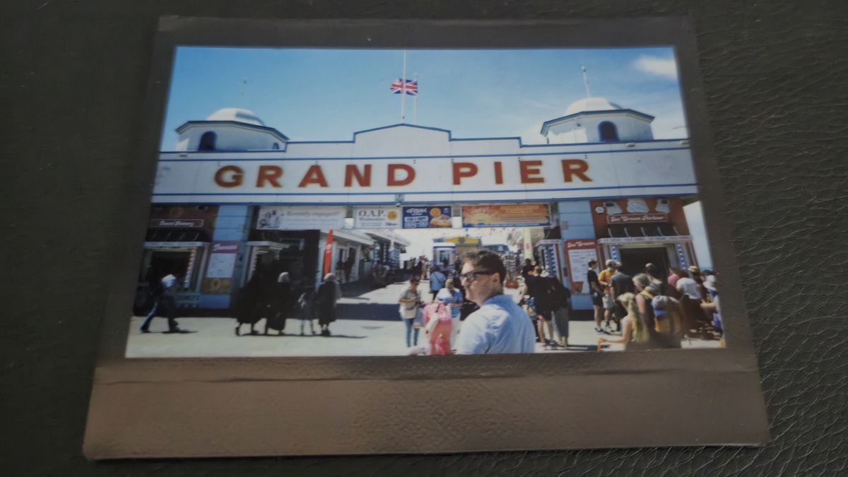 Fujifilm Instax Wide 400 review sample images