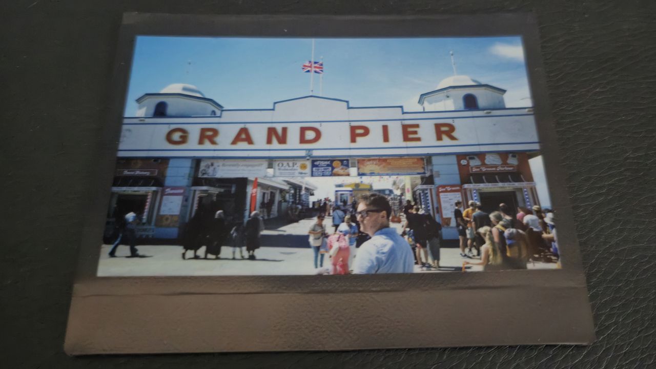 Fujifilm Instax Wide 400 review sample images