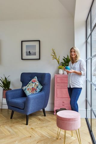 With a colourful twist on a modern design, Lucy Kirwan has created a party-ready kitchen to be proud of