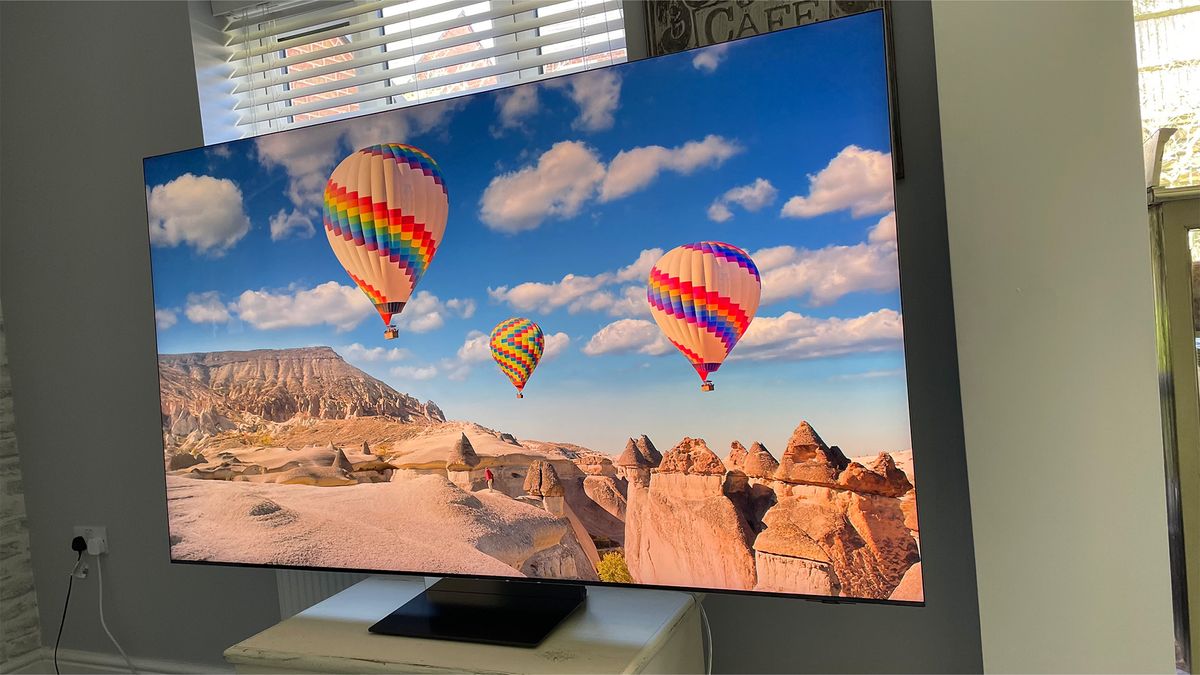 Samsung QN900D review: seriously ups the 8K TV ante | What Hi-Fi?