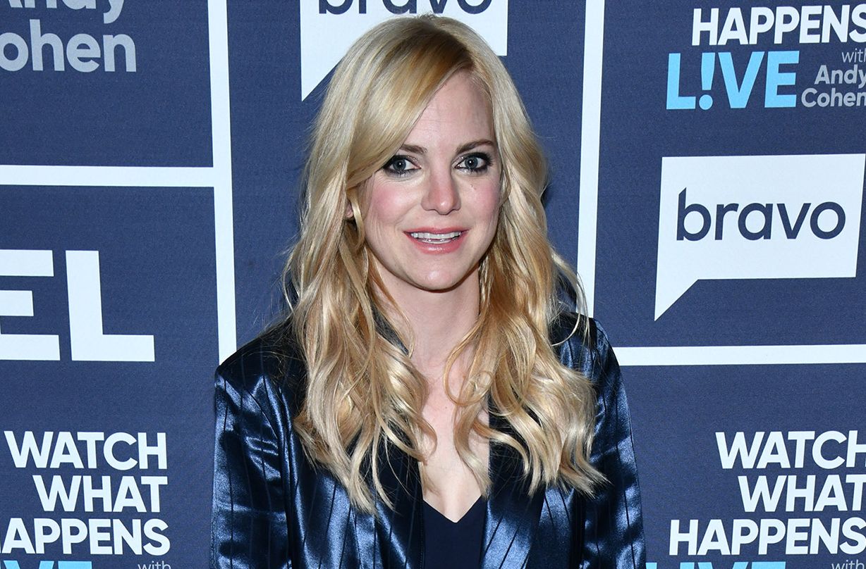 Anna Faris engaged Michael Barrett