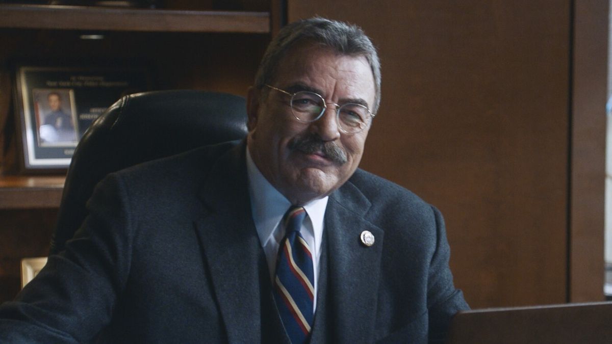 Tom Selleck Talks Blue Bloods Approaching 300 Episodes And How He Used ...