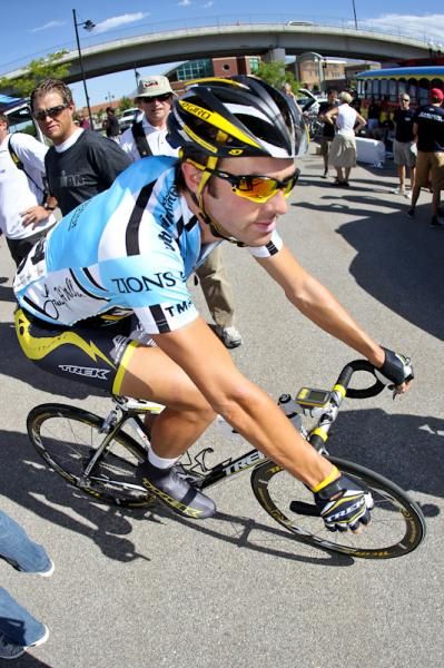 Alex Dowsett (Trek-Livestrong) rolls out in the best young rider jersey, not knowing he'll be in yellow at the end of the day.