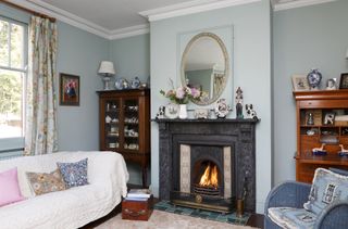 Light, elegant sitting room in Edwardian home