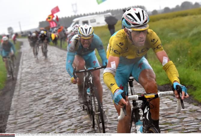 Vincenzo Nibali bossing it on the cobbles