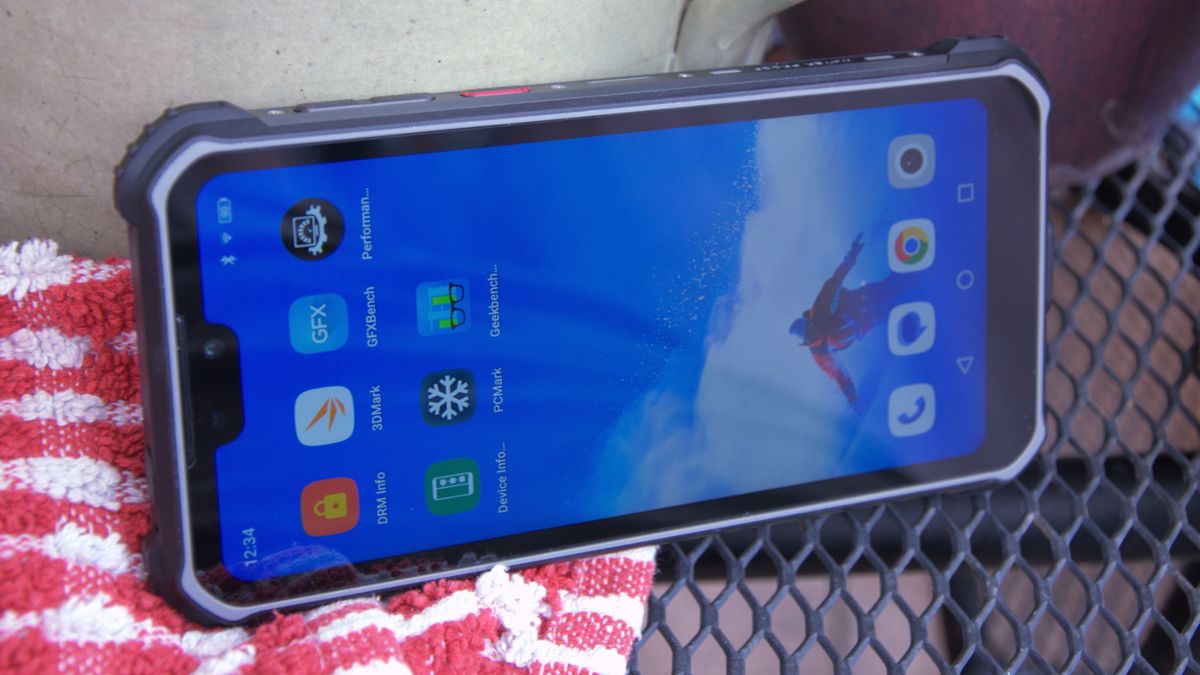 Phonemax M10 review | TechRadar