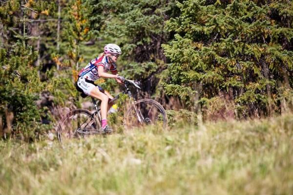 Women's open race leader Yolandi Du Toit