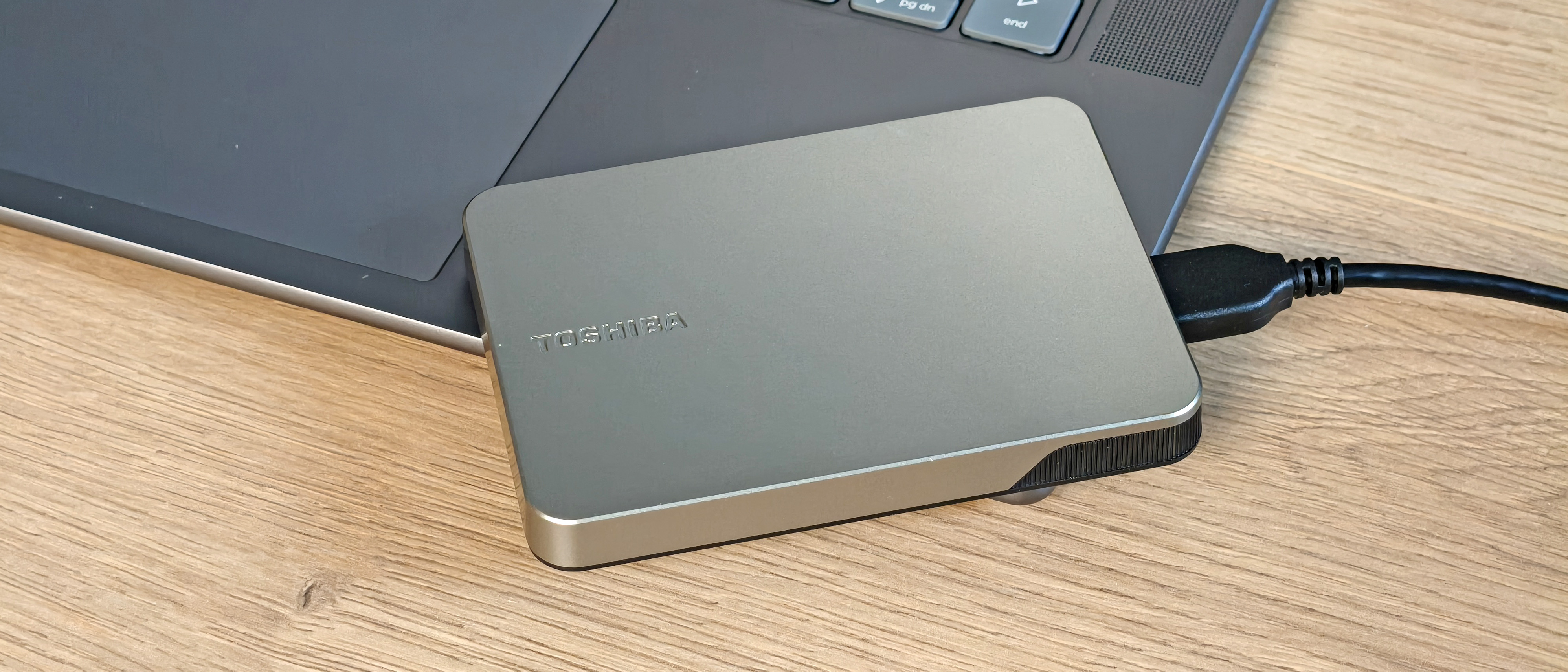 Toshiba Canvio Flex portable hard drive