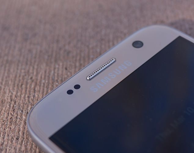 Samsung Galaxy S7 image: The selfie camera can take photos up to 2560 x 1440 pixels.