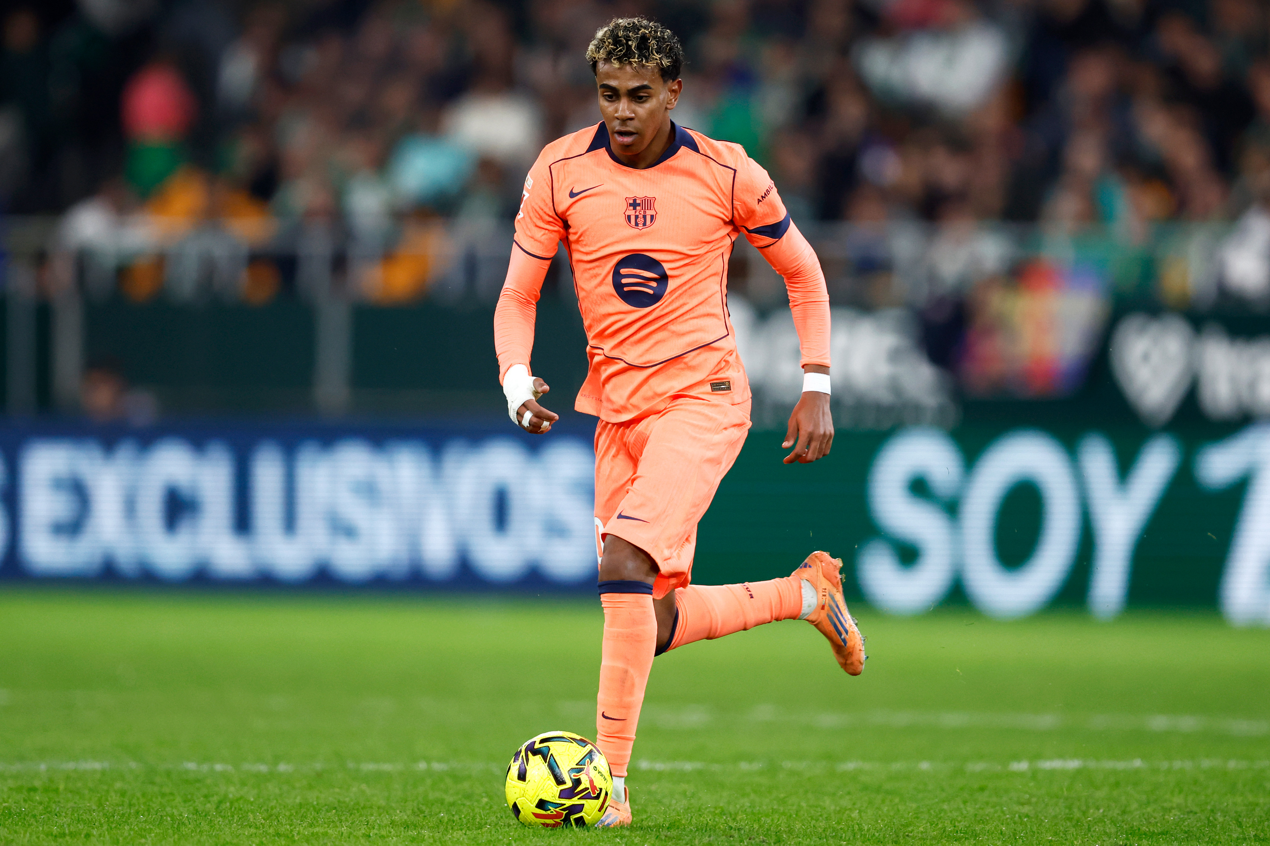 Barcelona winger Lamine Yamal