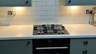 I tried a gas-on-glass cooktop