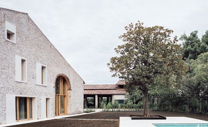 位于意大利切沃的房子，由Studio Wok设计，入选了2019年Wallpaper* Architects ' Directory