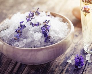 Lavender bath salts