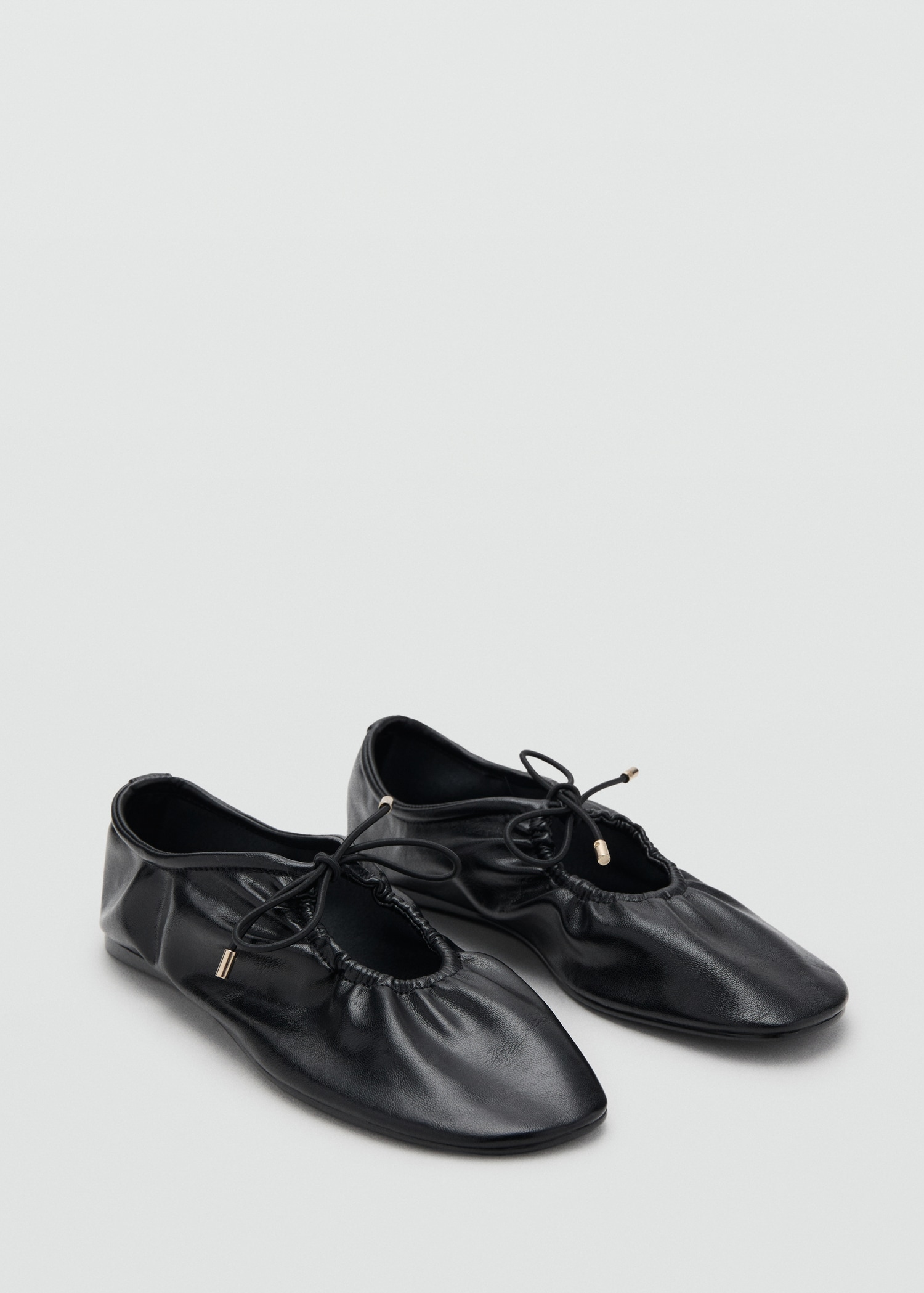 Ruched Shoes With Bow - Women | Mango United Kingdom