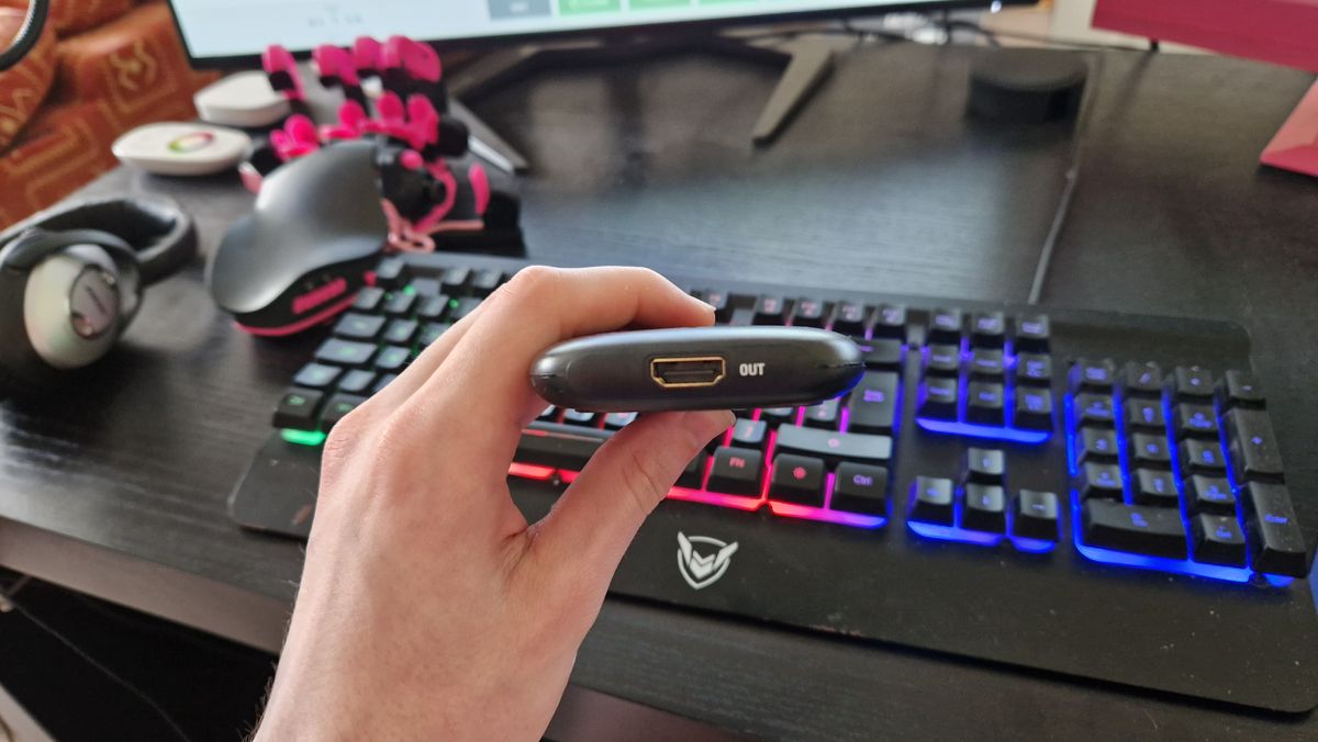 Elgato HD60S capture card's HDMI-out port