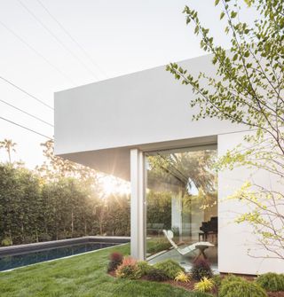 family home in Santa Monica designed by Ehrlich Yanai Rhee Chaney (EYRC)