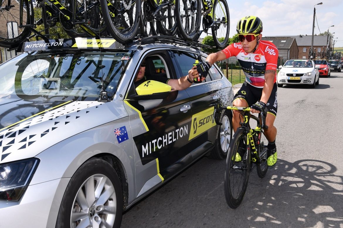 Caleb Ewan in the points jersey