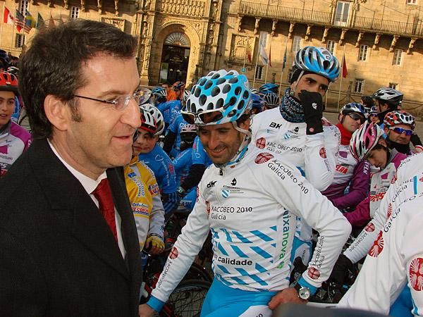 President of the Xunta di Galicia, Alberto N&uacute;&ntilde;ez Feij&oacute;o (l) and Ezequiel Mosquera.