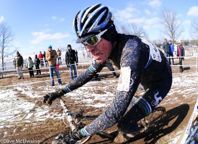 Jon Cariveau (USA) cornering