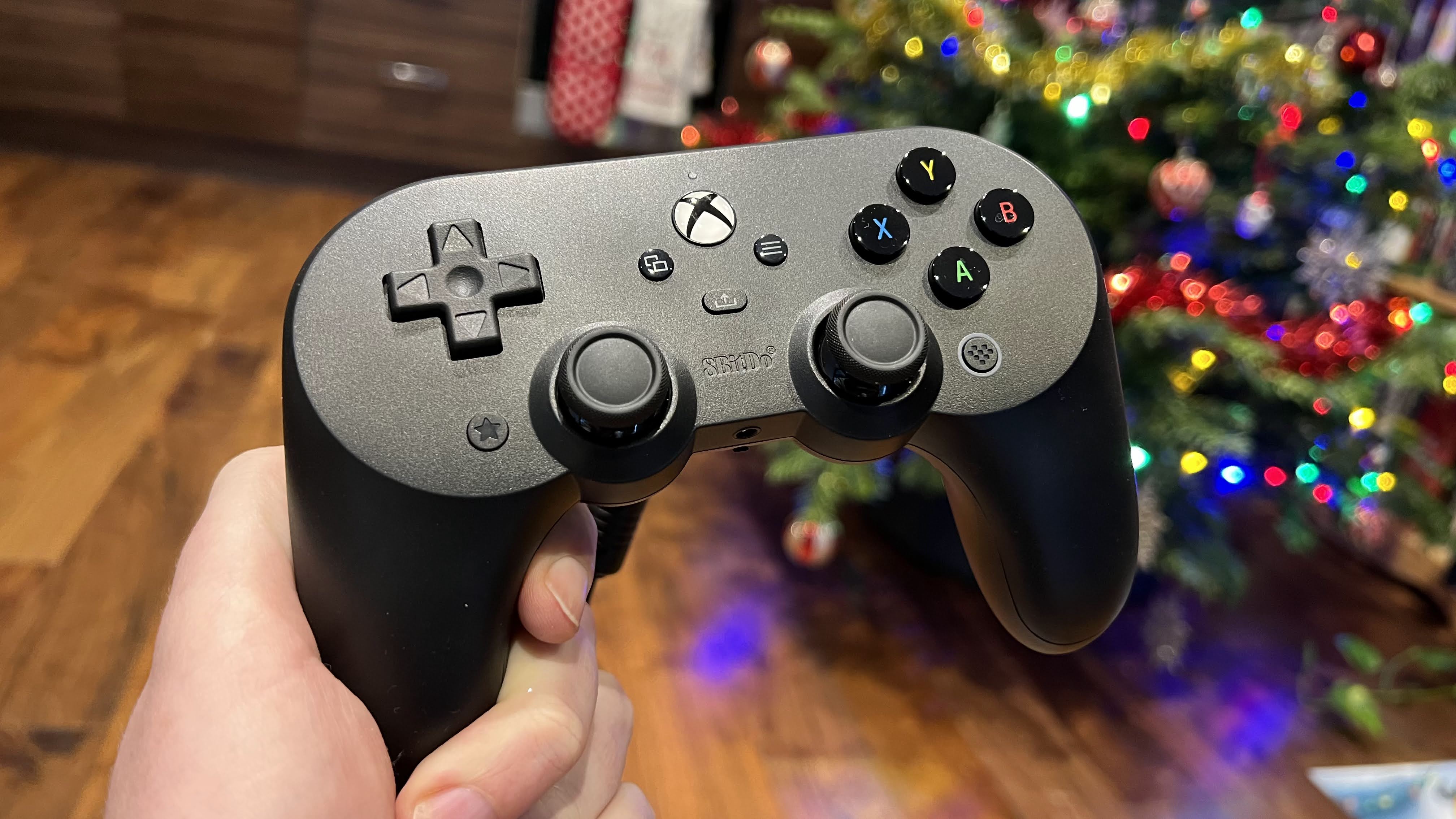 8BitDo Ultimate Wired Controller For Xbox Review: Easily The Best Pad For  PC And Xbox Gaming