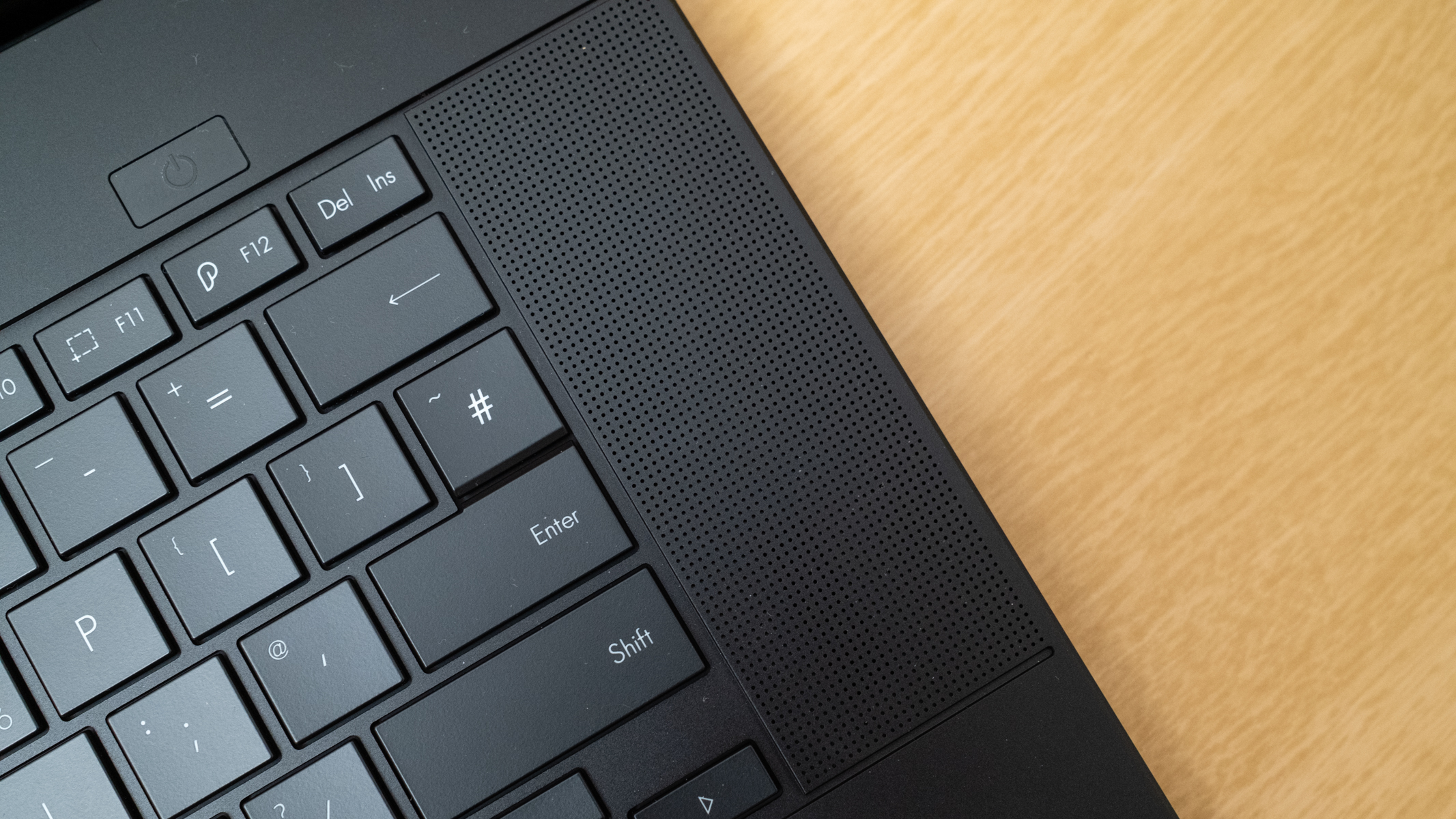 Asus ProArt P16 H7606WX Speaker