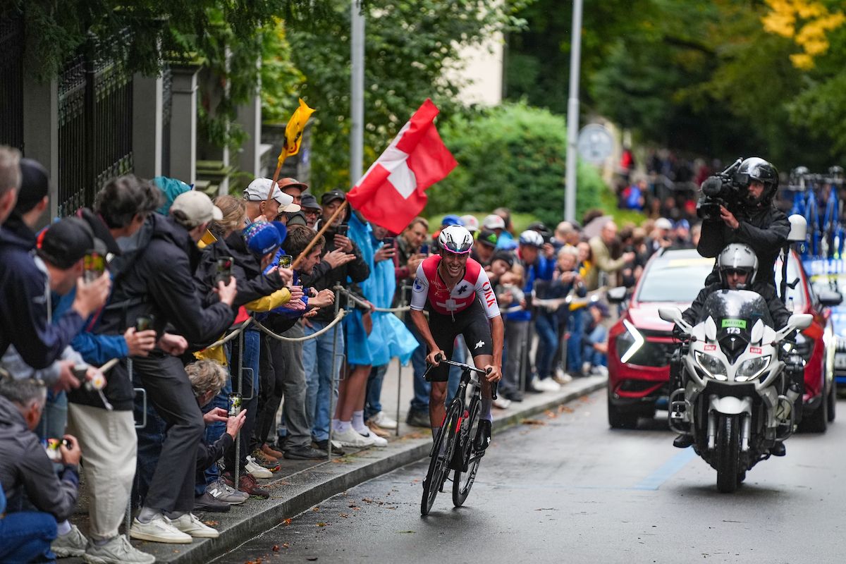 Picture by Zac Williams/SWpix.com - 27/09/2024 - 2024 UCI Road and Para-cycling Road World Championships, Zurich, Switzerland - Men Under 23 Road Race - Jan Christen (Switzerland)