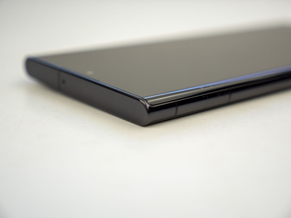 Samsung Galaxy S22 Ultra Hardware Display Curve
