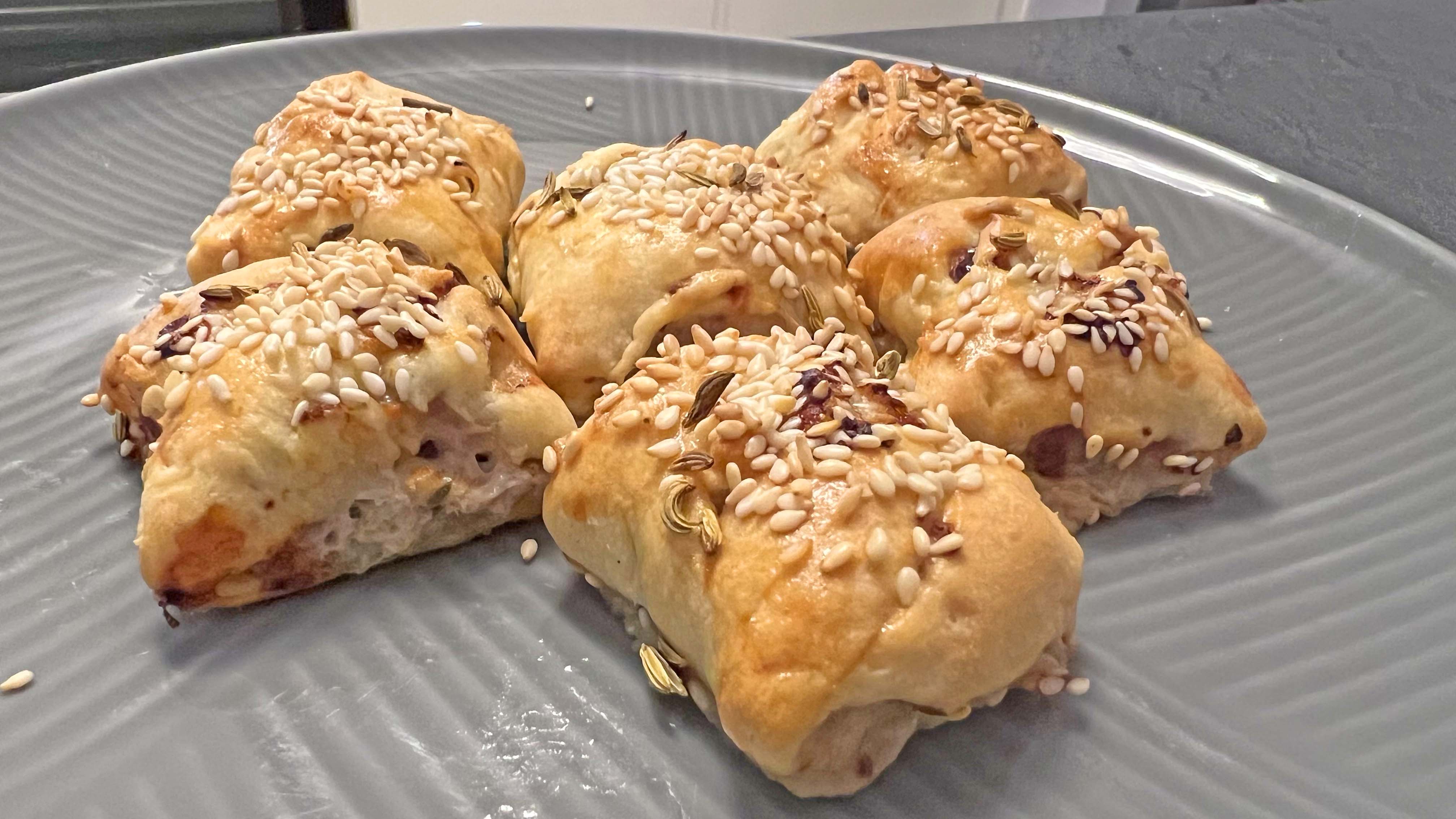 Since making these air fryer sausage rolls, I'll never buy them from a ...