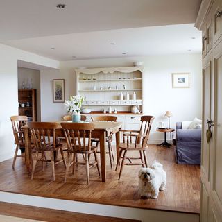 dinning room with wooden flooring