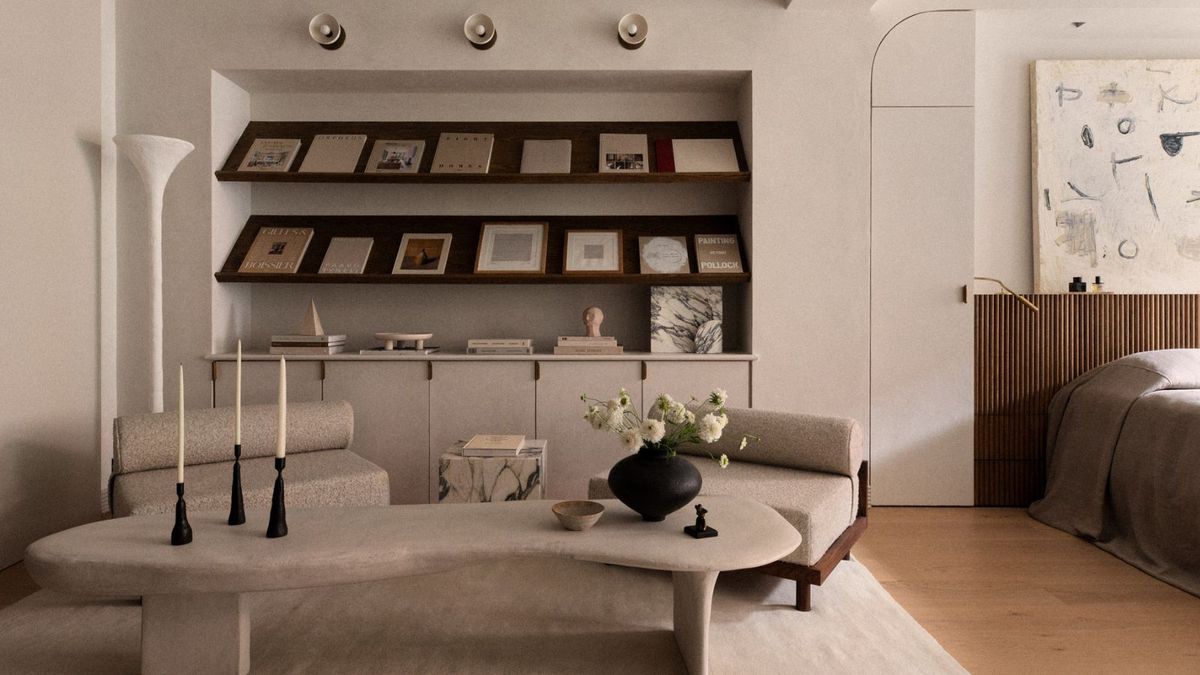 10 simple ways to embrace minimalist decor, according to experts ...