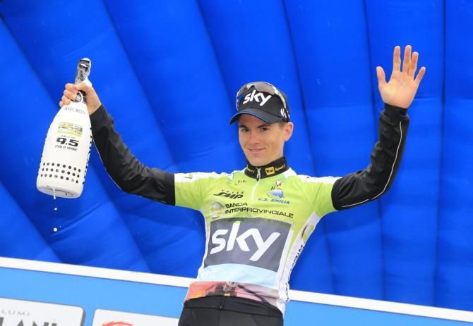 Ben Swift wears the distinctive race leader's jersey