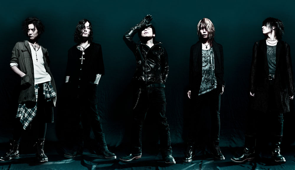 Interview: Dir En Grey Guitarists Kaoru and Die Discuss Their New