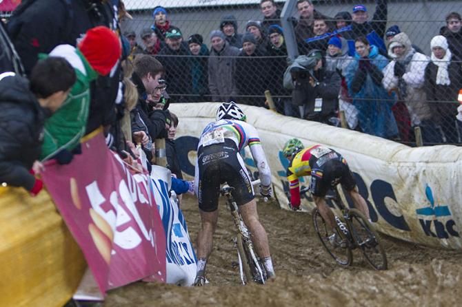 Sven Nys leads Niels Albert