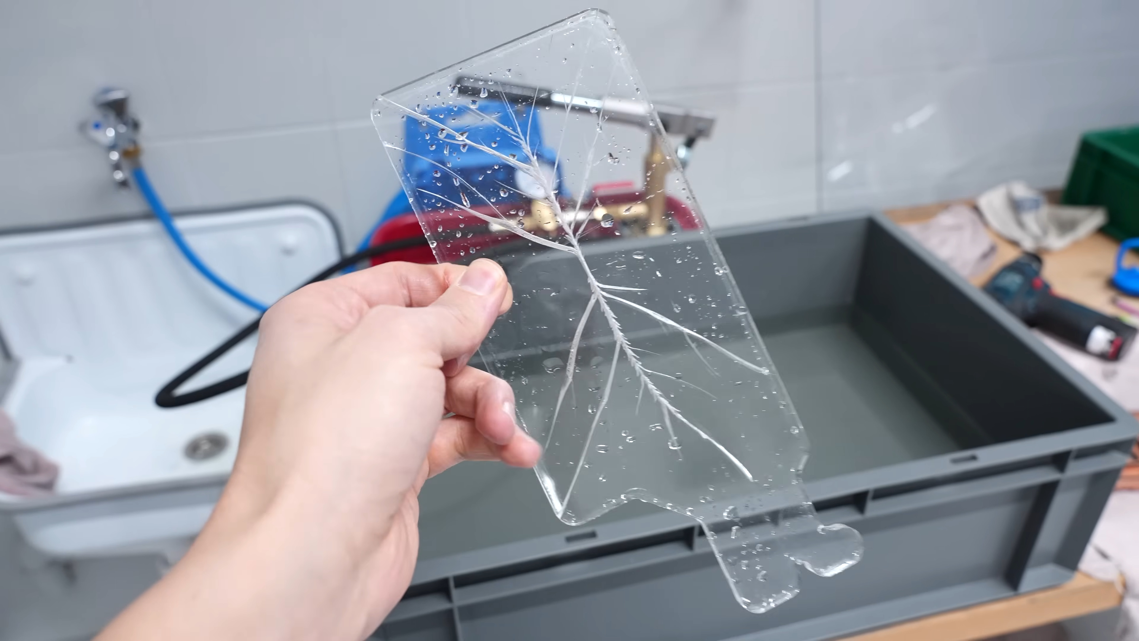 A cracked acrylic water block window