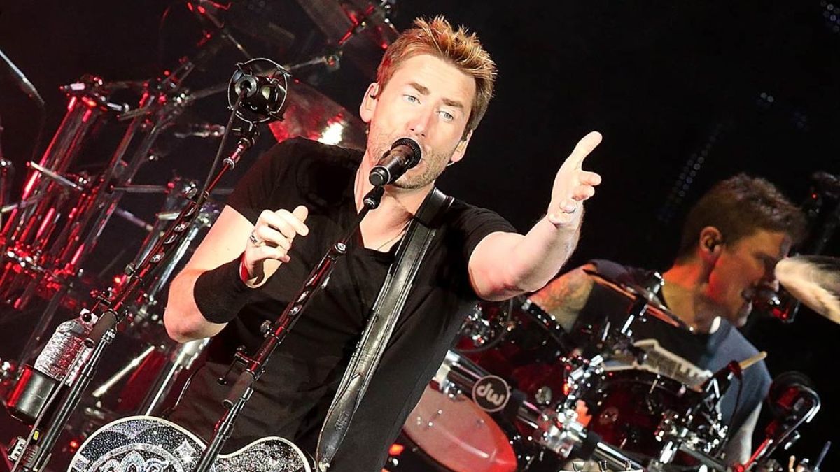 Nickelback lead singer dies