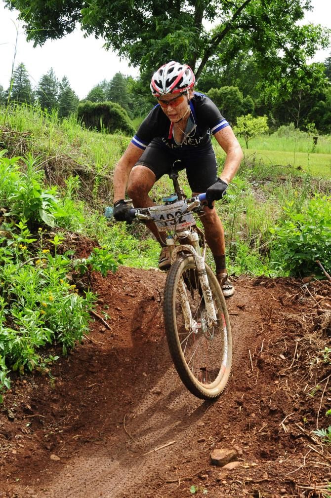 Hoedspruit local, Samantha Sanders (Valencia Cycles Team), has competed in two marathon World Championships so that experience could prove to be a massive advantage for her when she takes to the Cascades MTB Park course at the end of August for the UCI MTB World Champs.