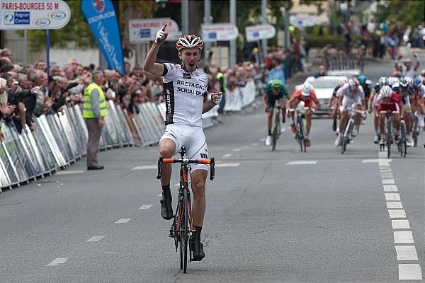 You think Florian Vachon (Bretagne-Schuller) is happy about his victory?