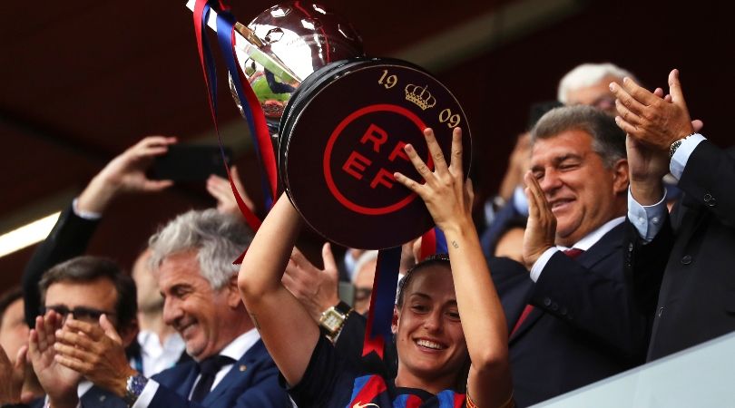 Alexia Putellas retorna quando as mulheres do Barcelona conquistam o quarto título consecutivo da liga