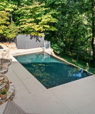 Zac Brown's pool