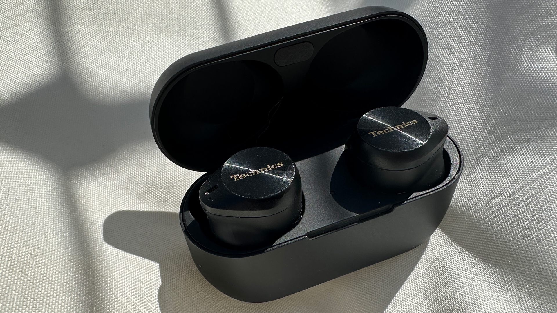 Technics EAH-AZ80 review: feature-packed wireless earbuds with